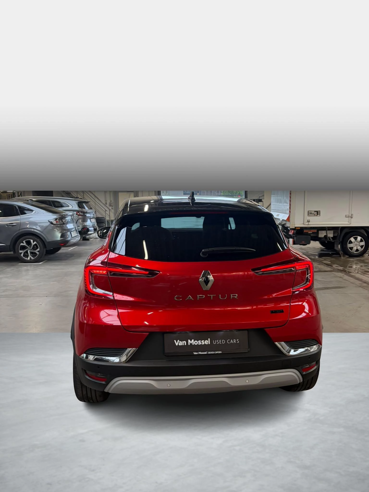 Renault Captur 1.6 E-Tech full hybrid 145 techno