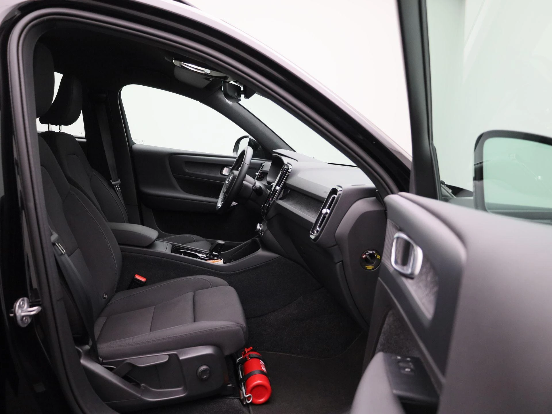 Volvo-XC40-image-32