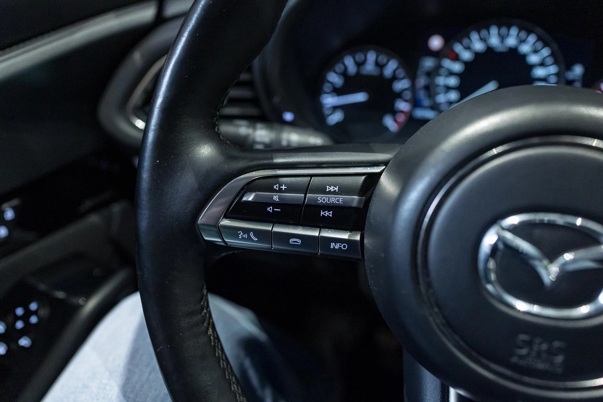 Mazda CX-30 2.0 Skyactiv-X 137kW Hakoné