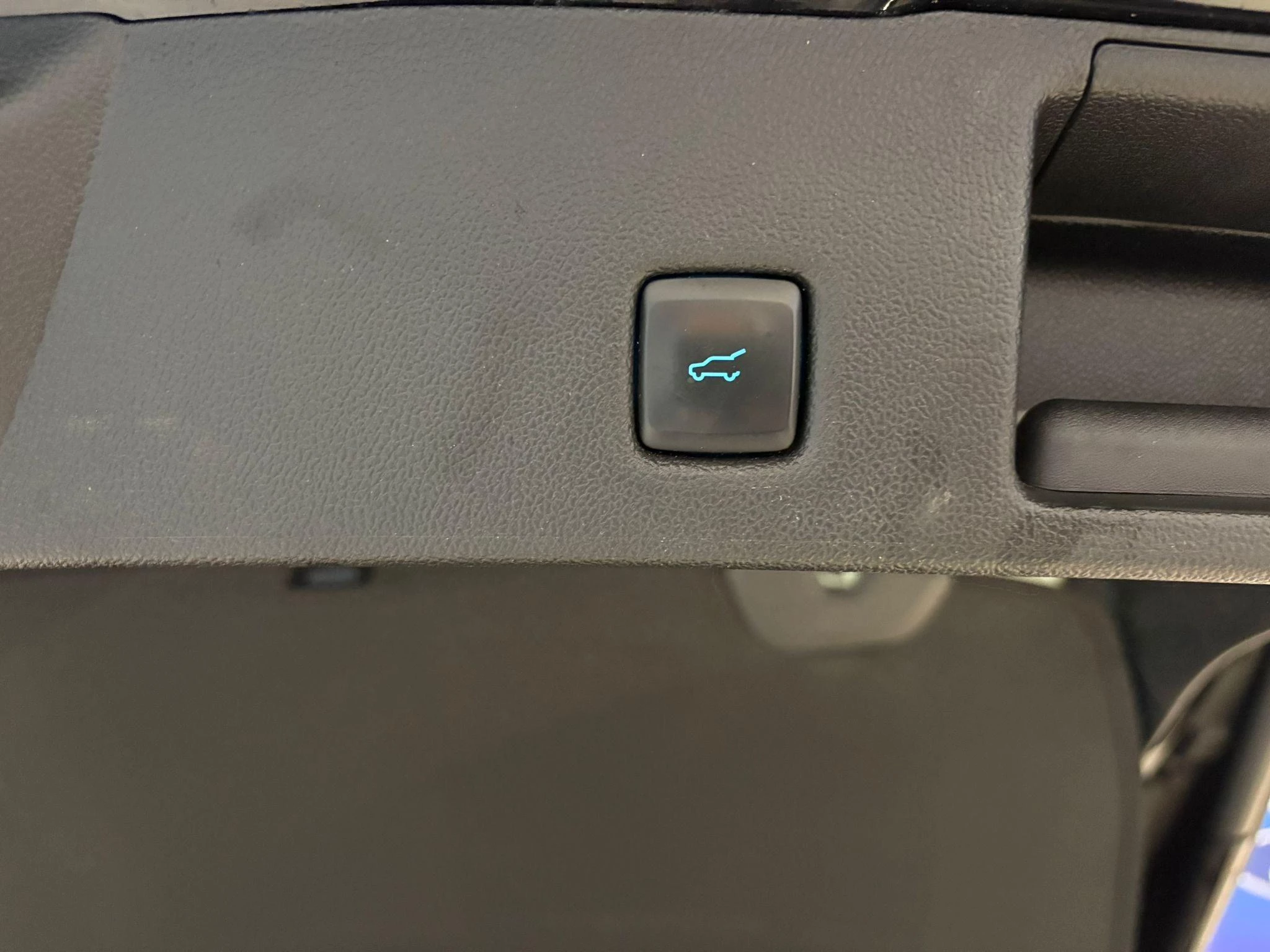 Ford-Kuga-image-12