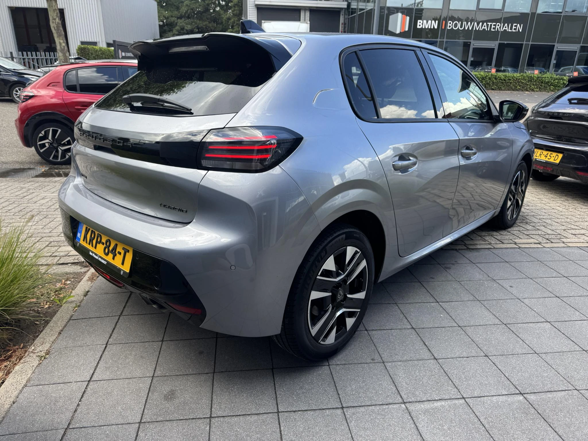 Peugeot-208-image-4