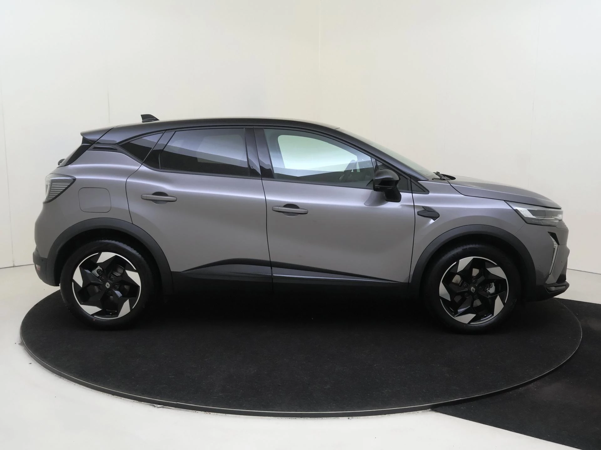 Renault-Captur-image-8