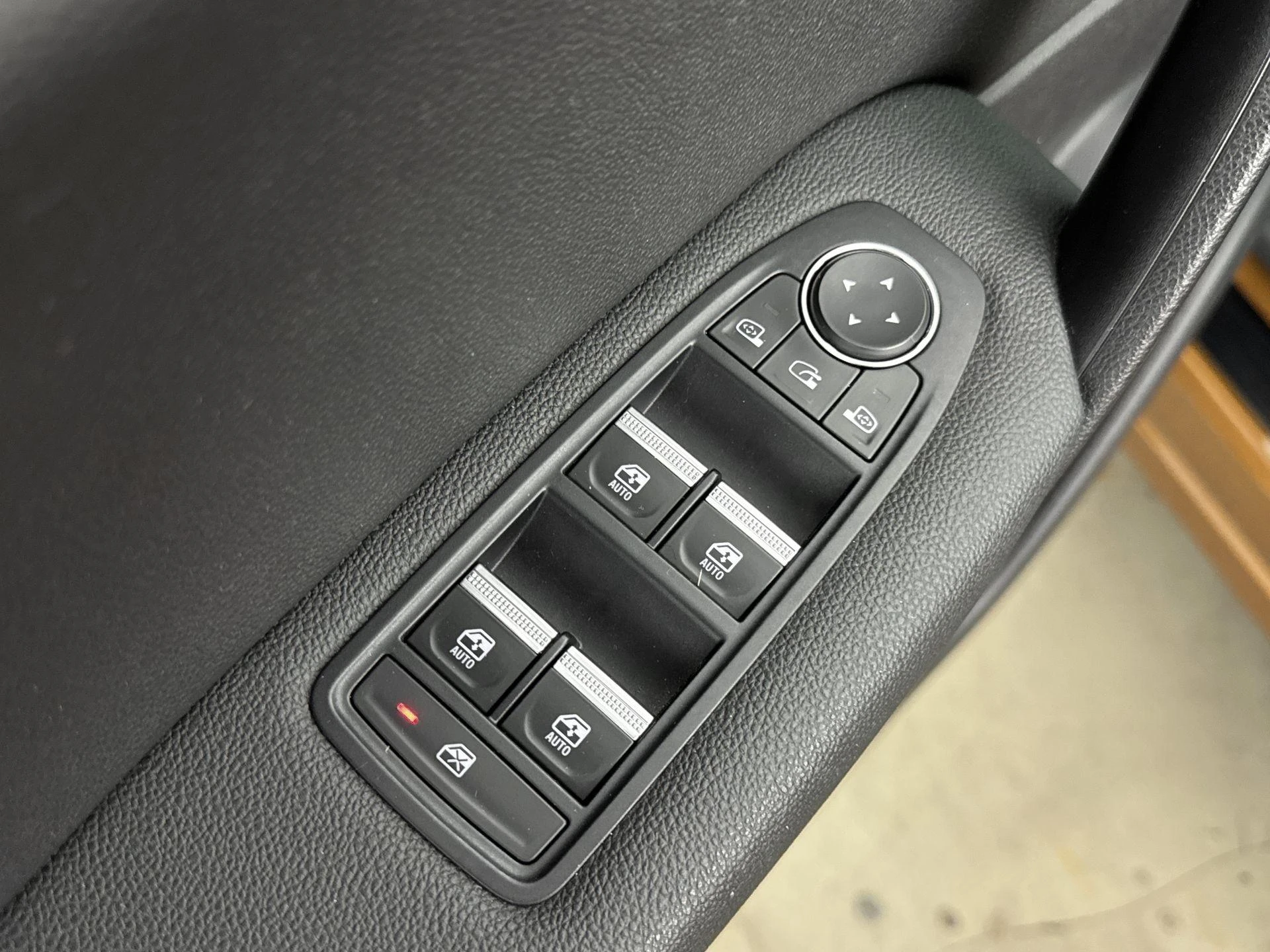 Renault-Captur-image-19
