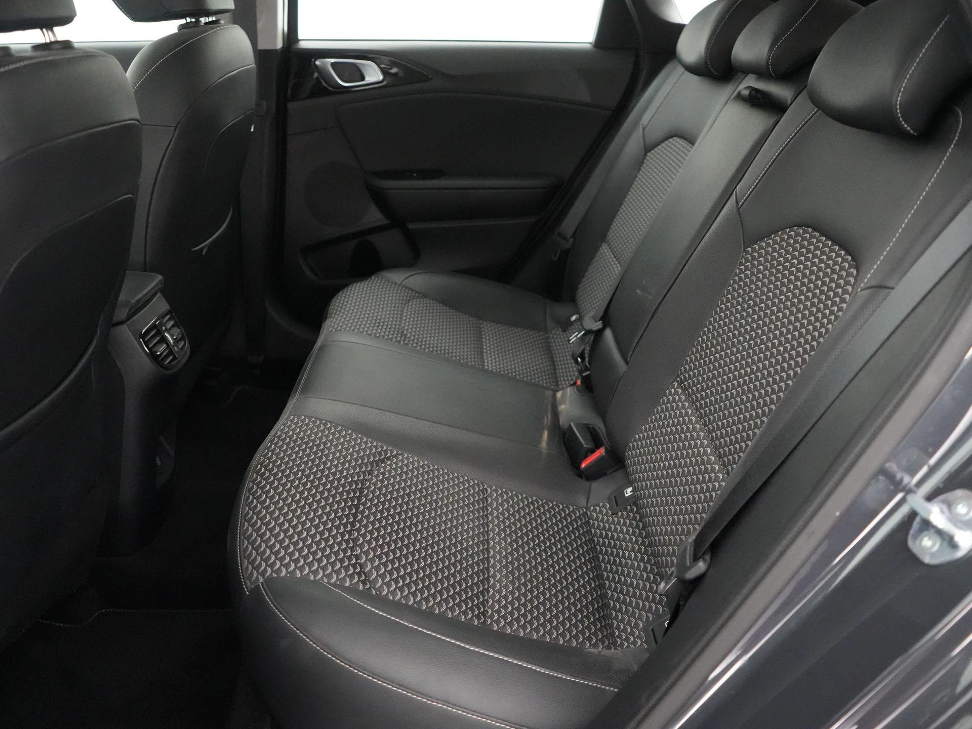 Kia Ceed Pulse 1.0 T-GDI 100 MHEV DCT ISG