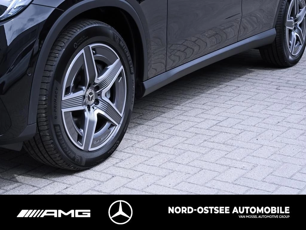 Mercedes-Benz GLC 300 d AMG 4M AHK MBUX SHZ KEYLESS-GO AMG