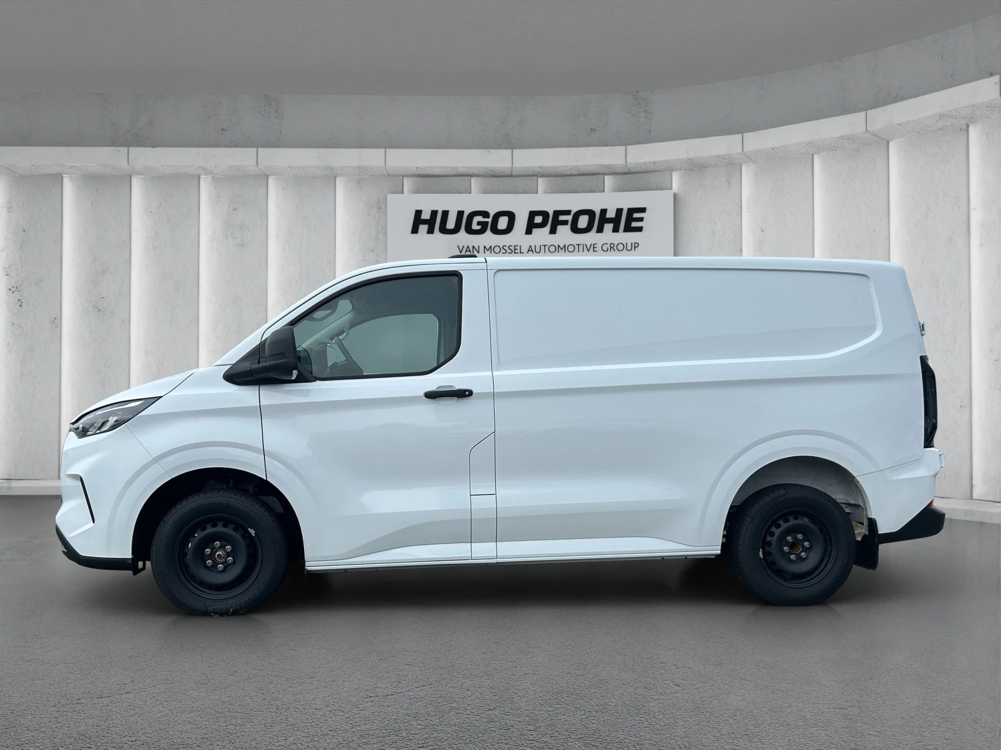 Ford-Transit Custom-image-1