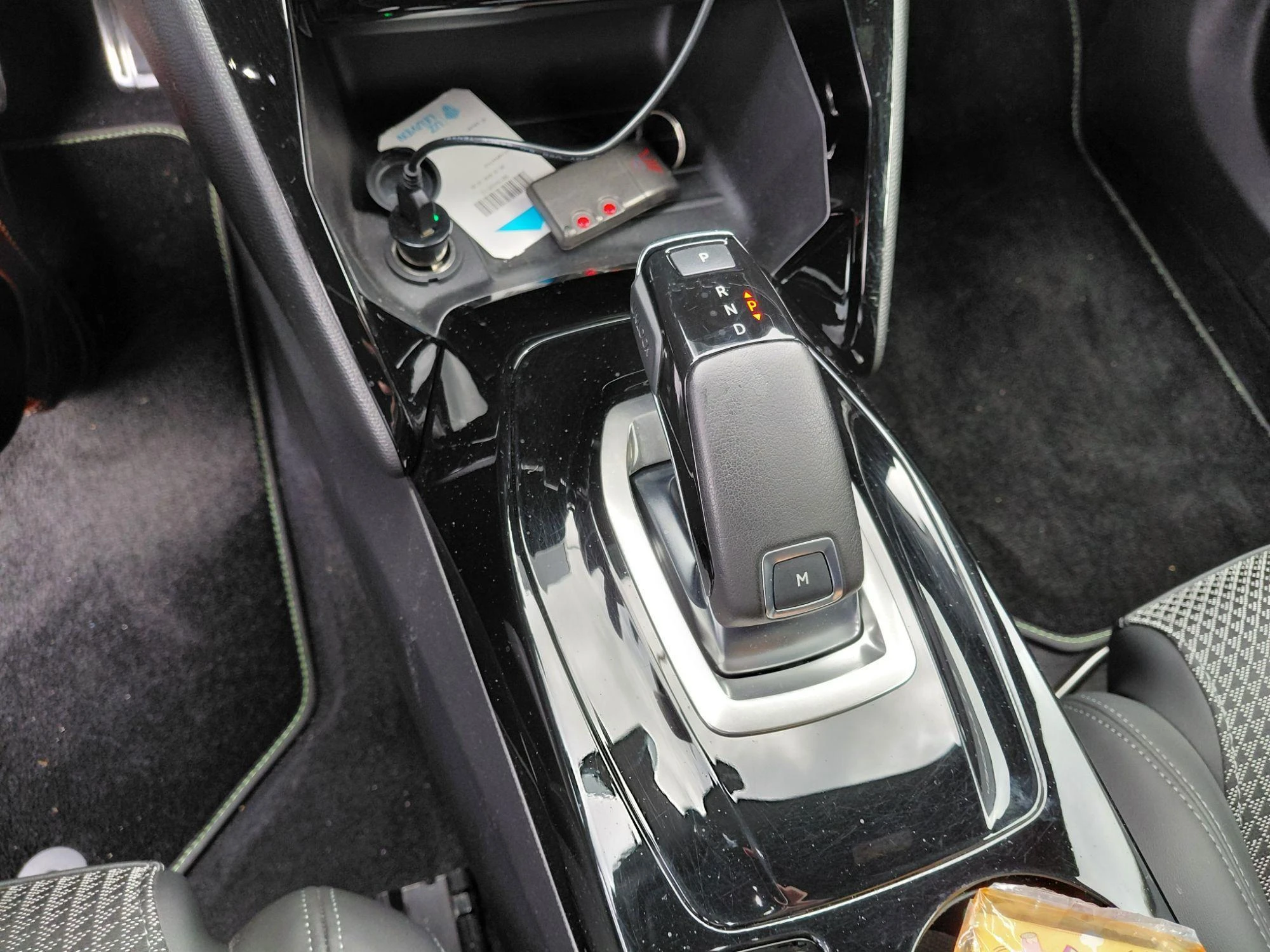 Peugeot-2008-image-13