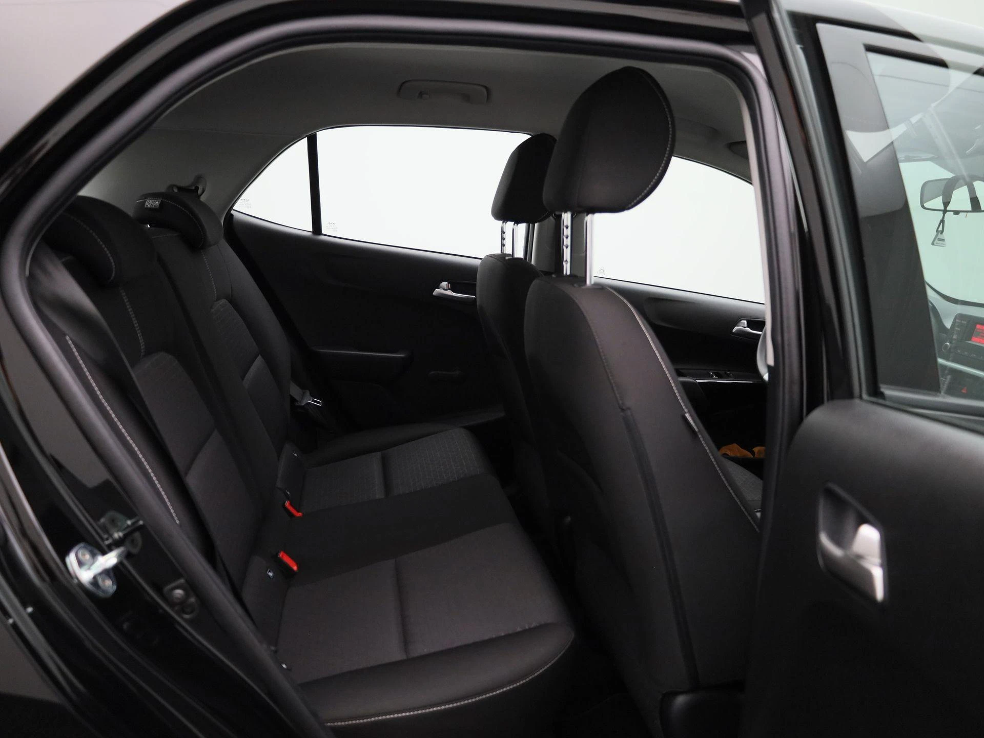 Kia-Picanto-image-30