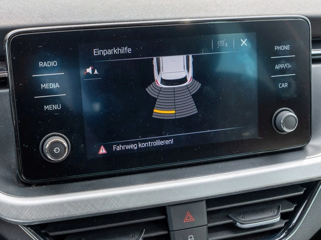 Škoda Kamiq 1.5 TSI Tour AHK, Frontscheibenheizung