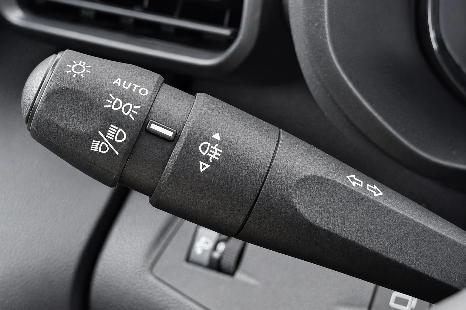 Opel-Combo-e-image-16