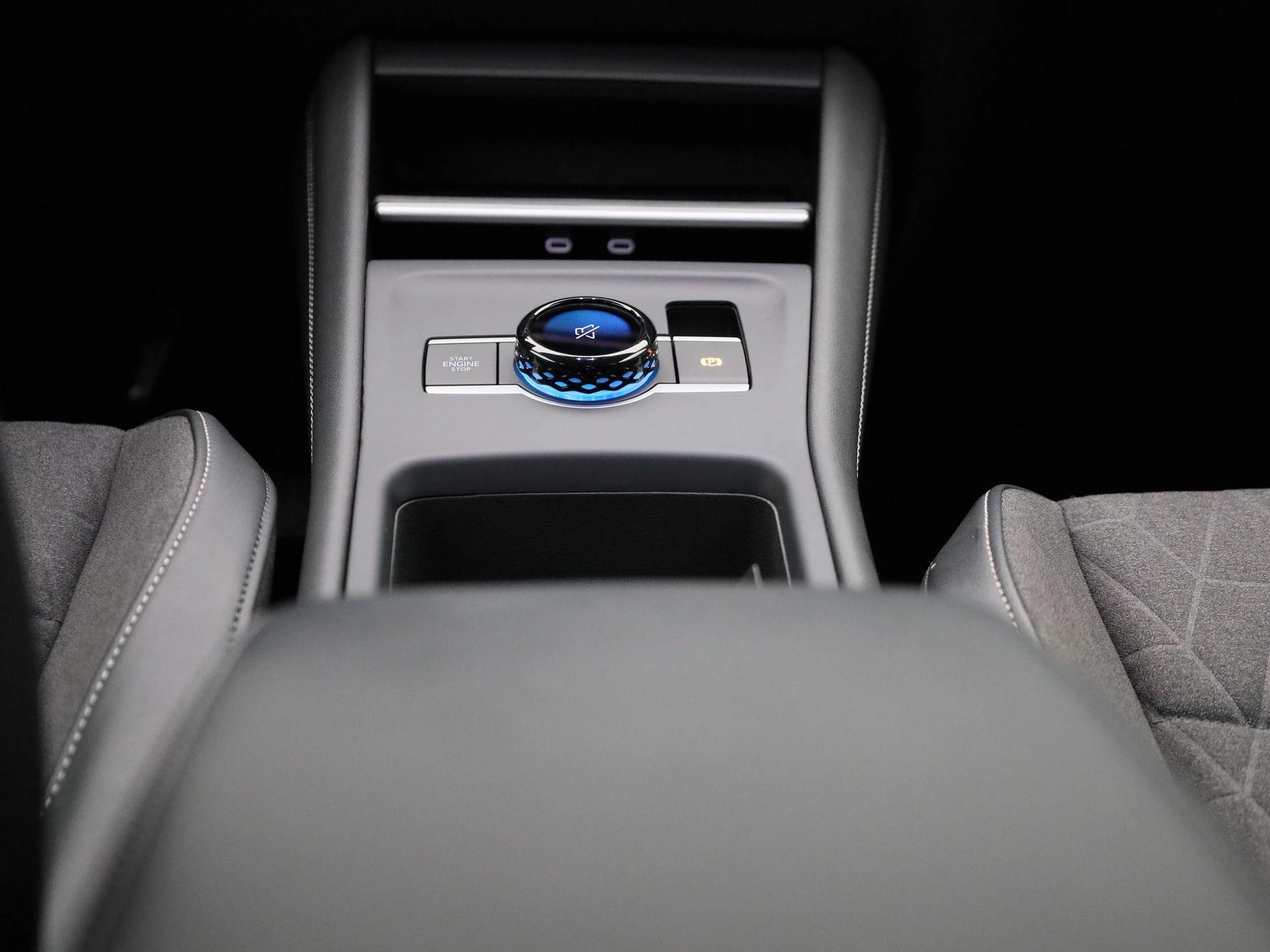 Volkswagen-Tayron-image-9