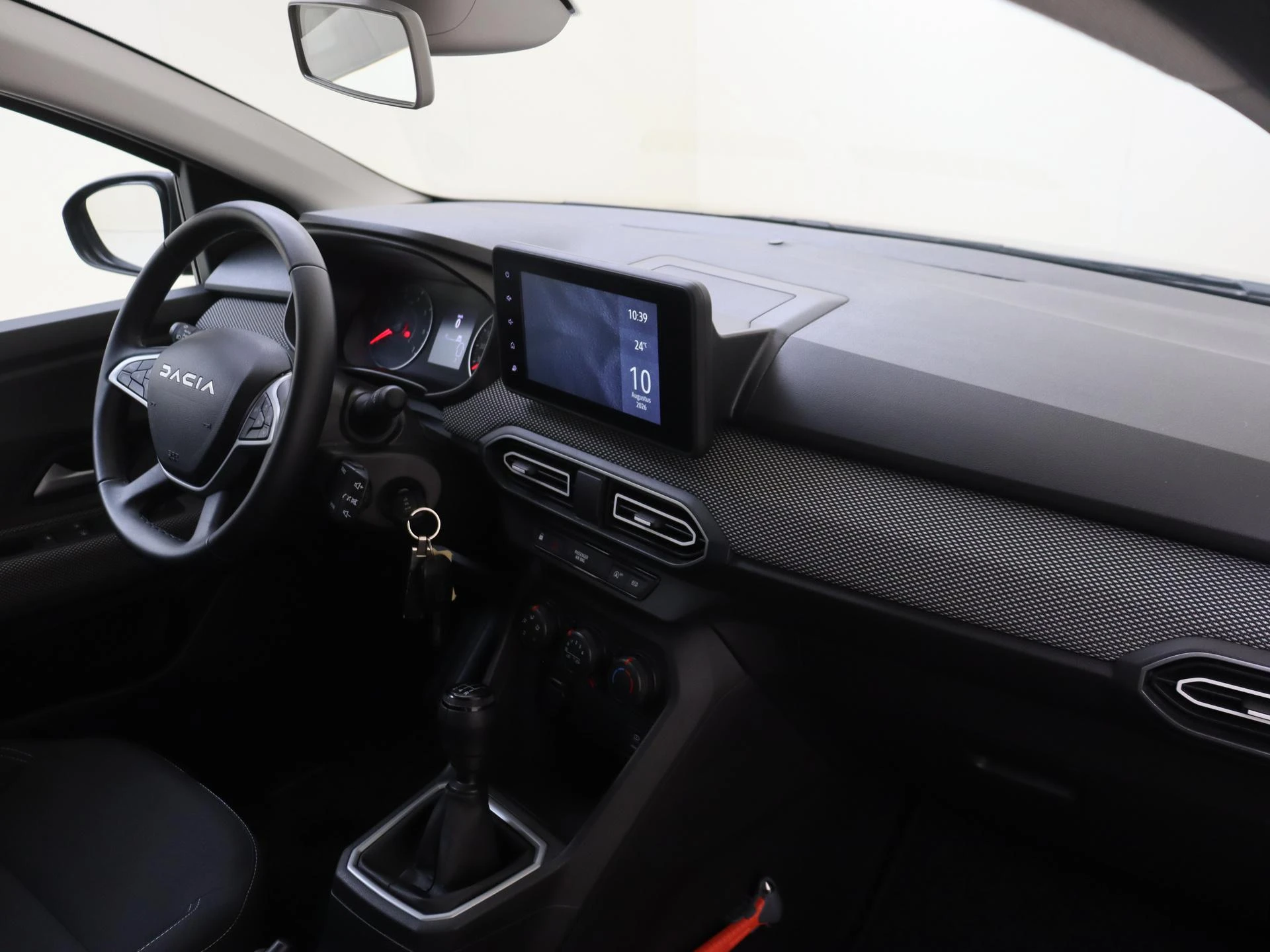 Dacia-Sandero-image-4