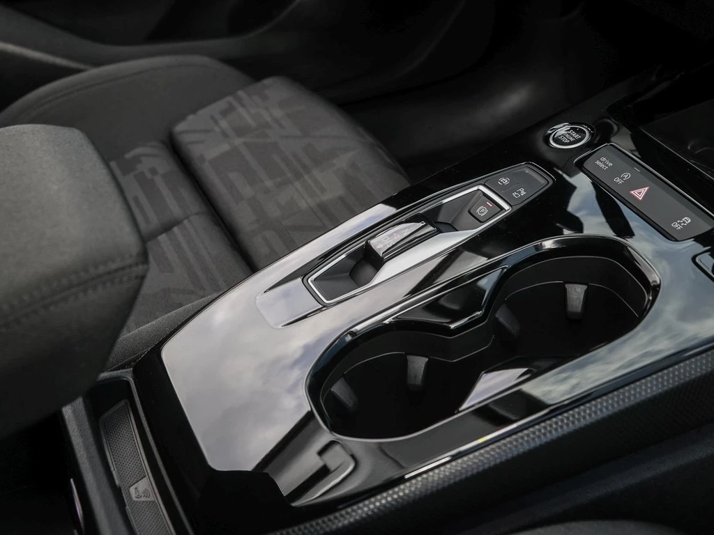 Audi A5 Avant 2.0 TFSI quattro AHK Kamera GWF