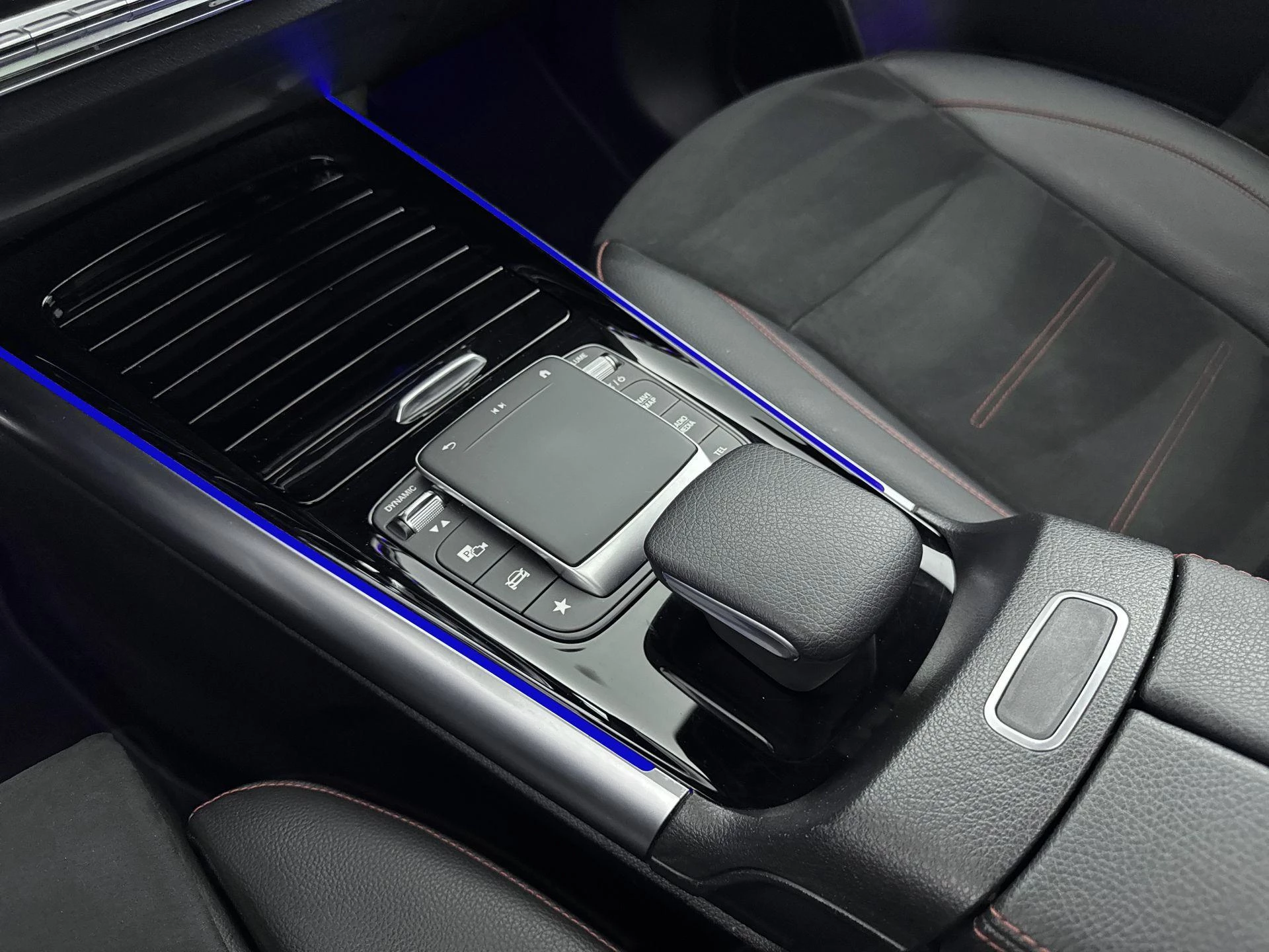 Mercedes-Benz EQA 250 Business Solution AMG 67 kWh 191PK