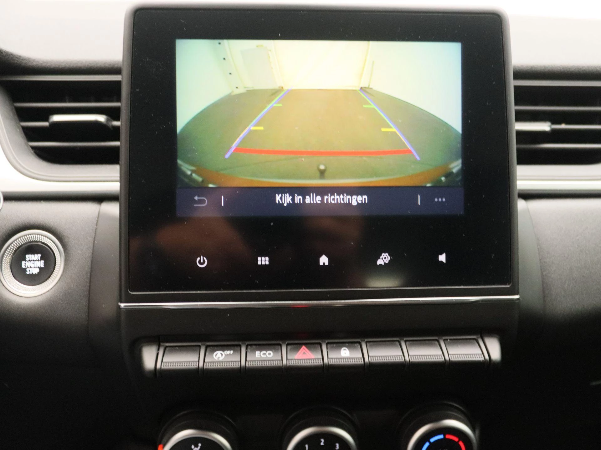 Renault-Captur-image-16