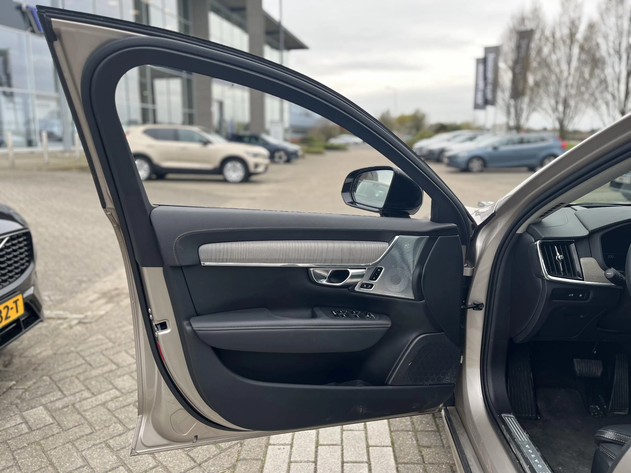 Volvo-V90-image-6