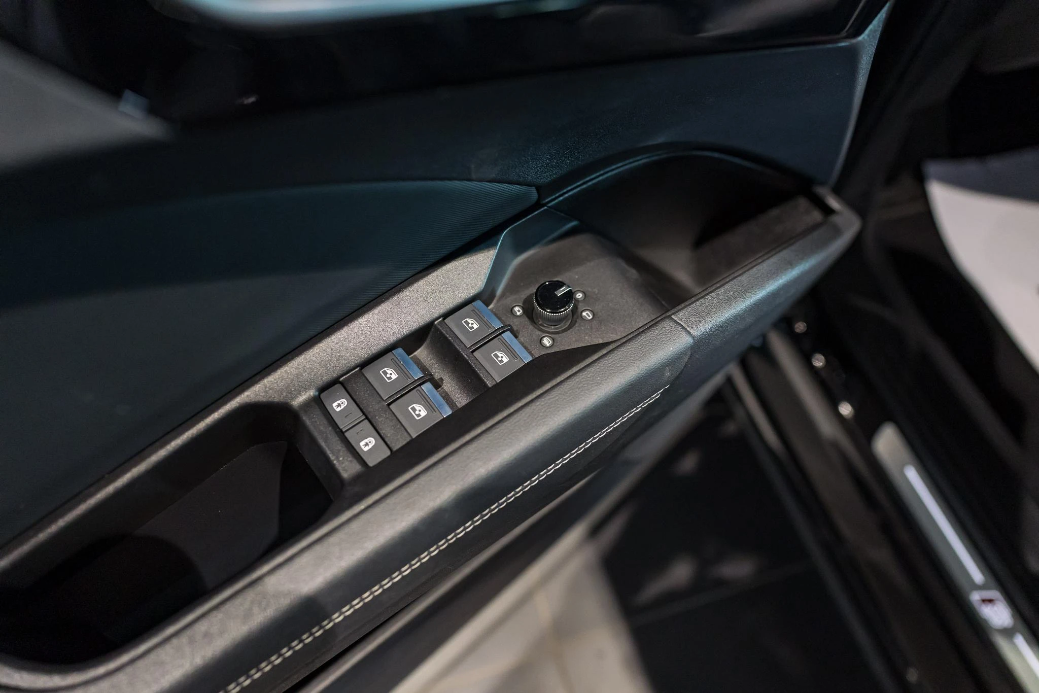 Audi-Q4 Sportback e-tron-image-22
