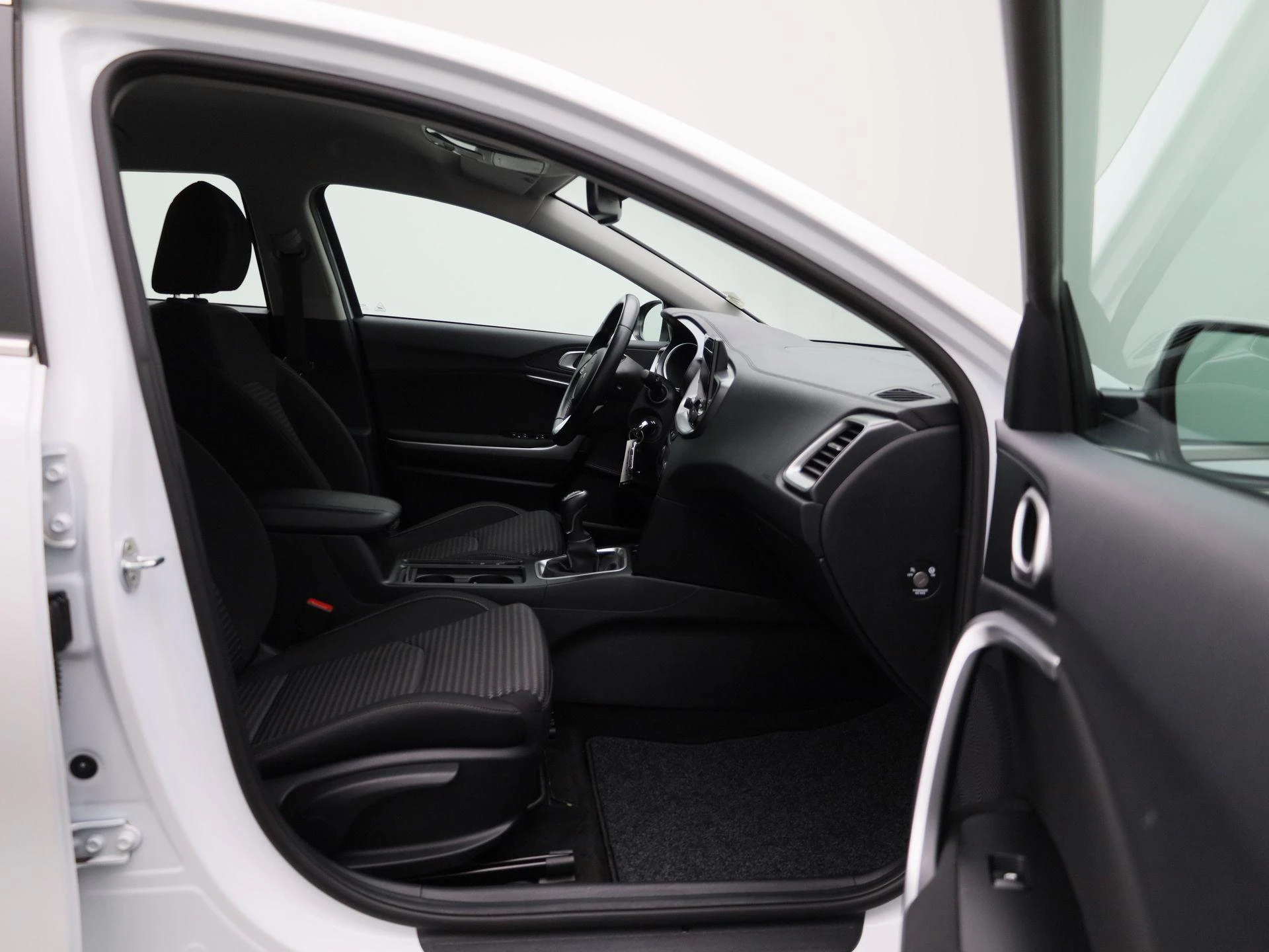 Kia-Ceed-image-30