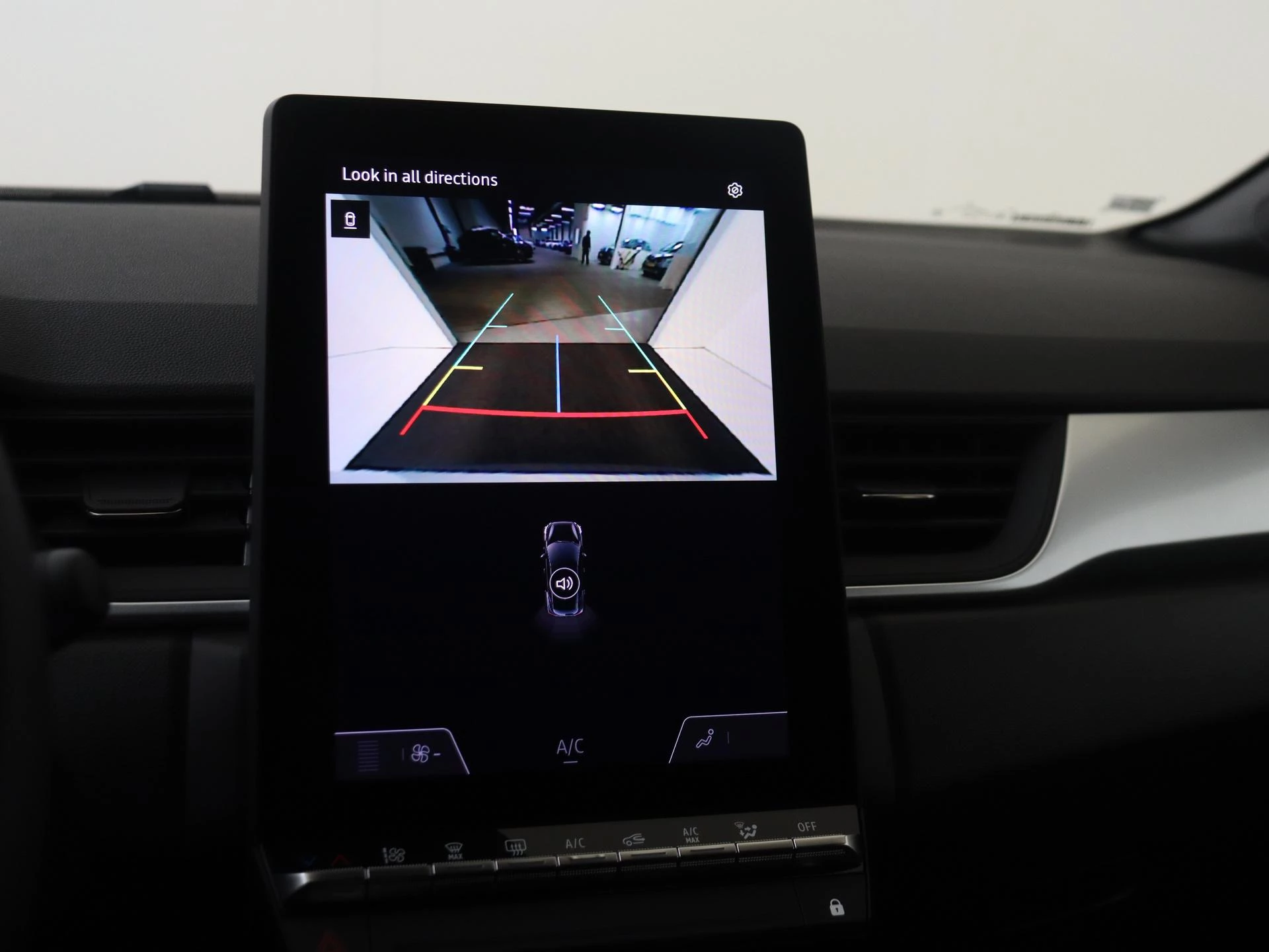 Renault-Captur-image-21