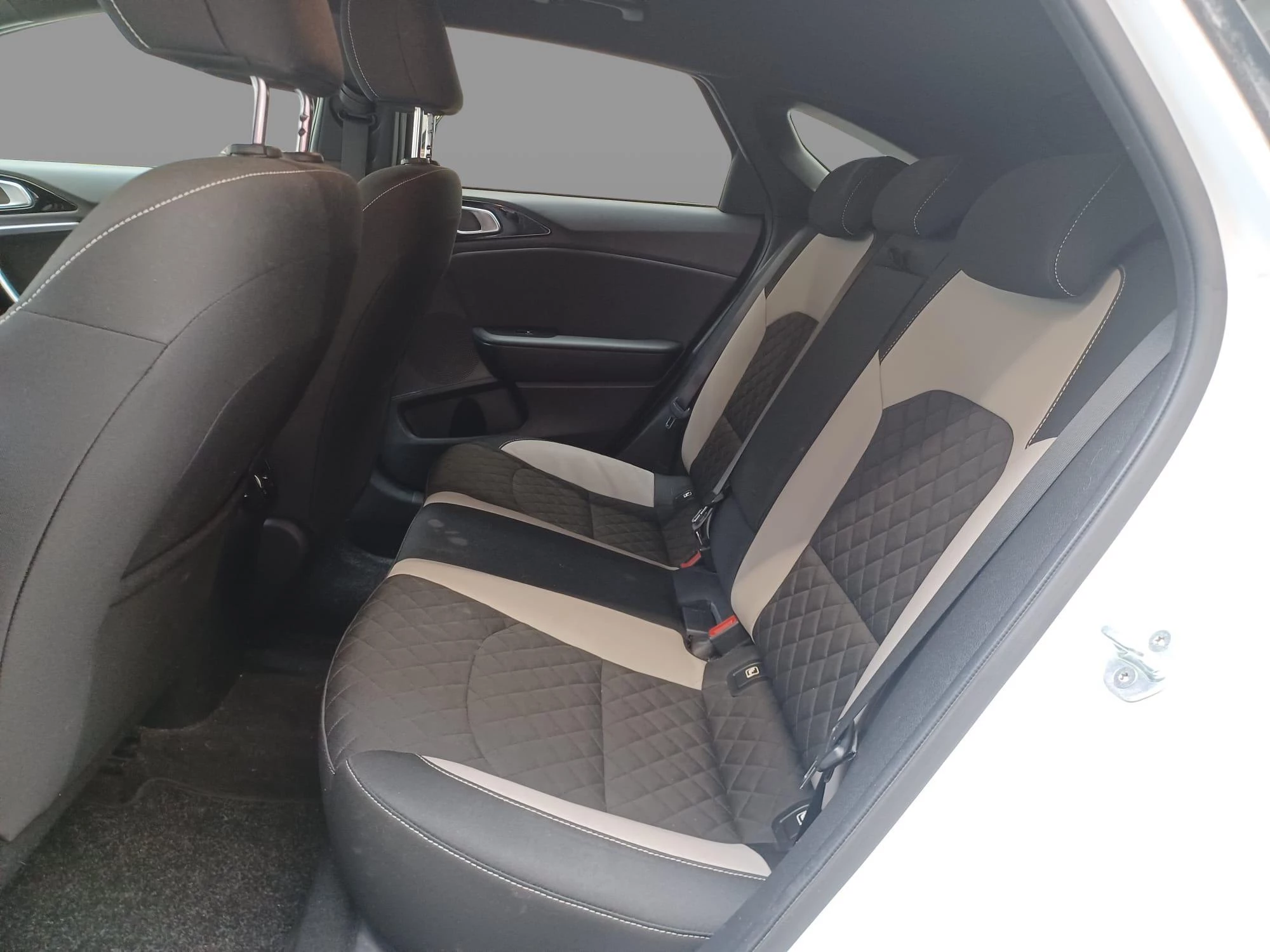 Kia ProCeed GT Line 1.4 T-GDI 6MT 140pk + Smart Pack