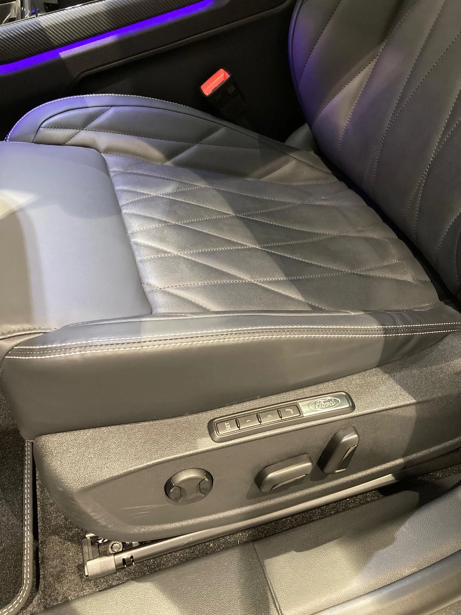 Ford-Explorer-image-10