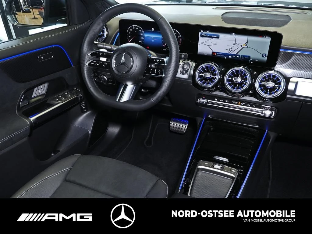 Mercedes-Benz GLB 200 AMG NIGHT PANO DISTRONIC 20Z 360° AMG Line