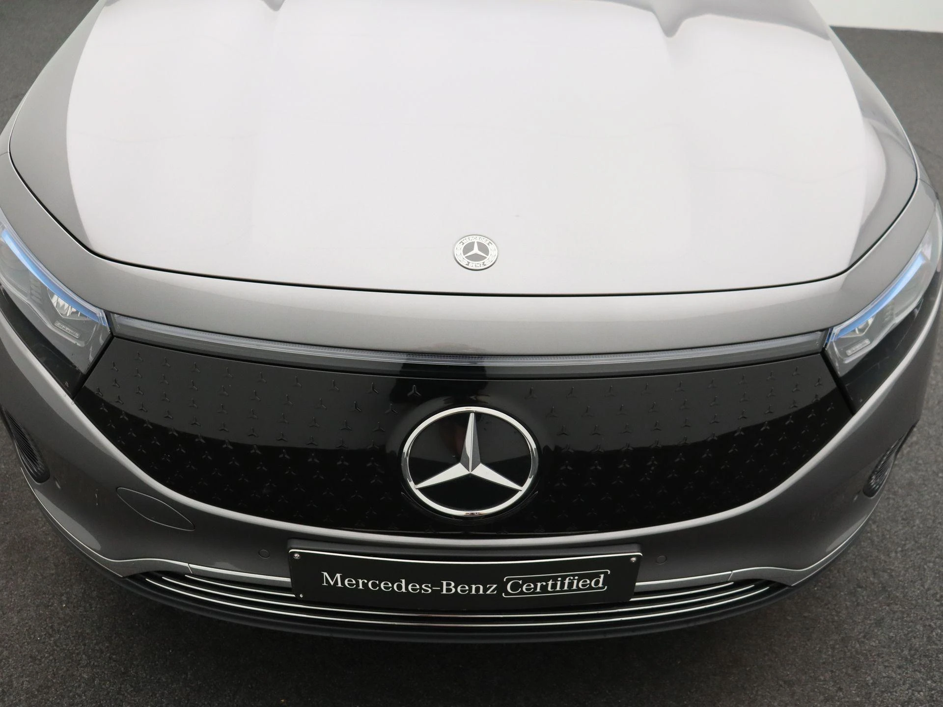 Mercedes-Benz EQA 250+ Business Line + PANO DAK + CARPLAY + CAMERA +