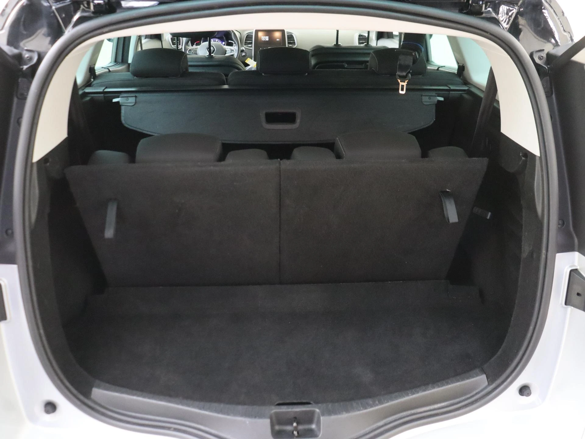 Renault-Grand Scénic-image-25