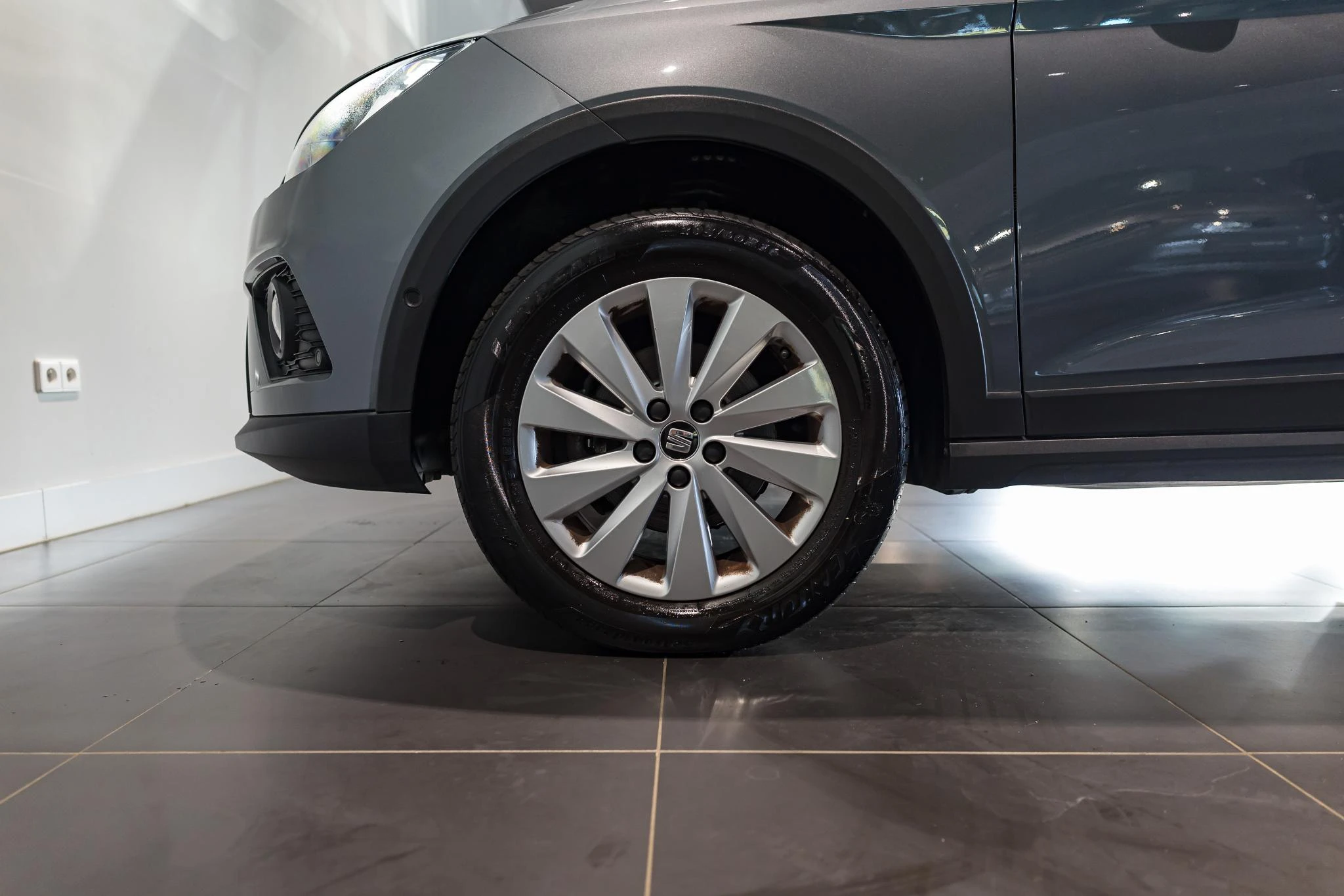 SEAT-Arona-image-8