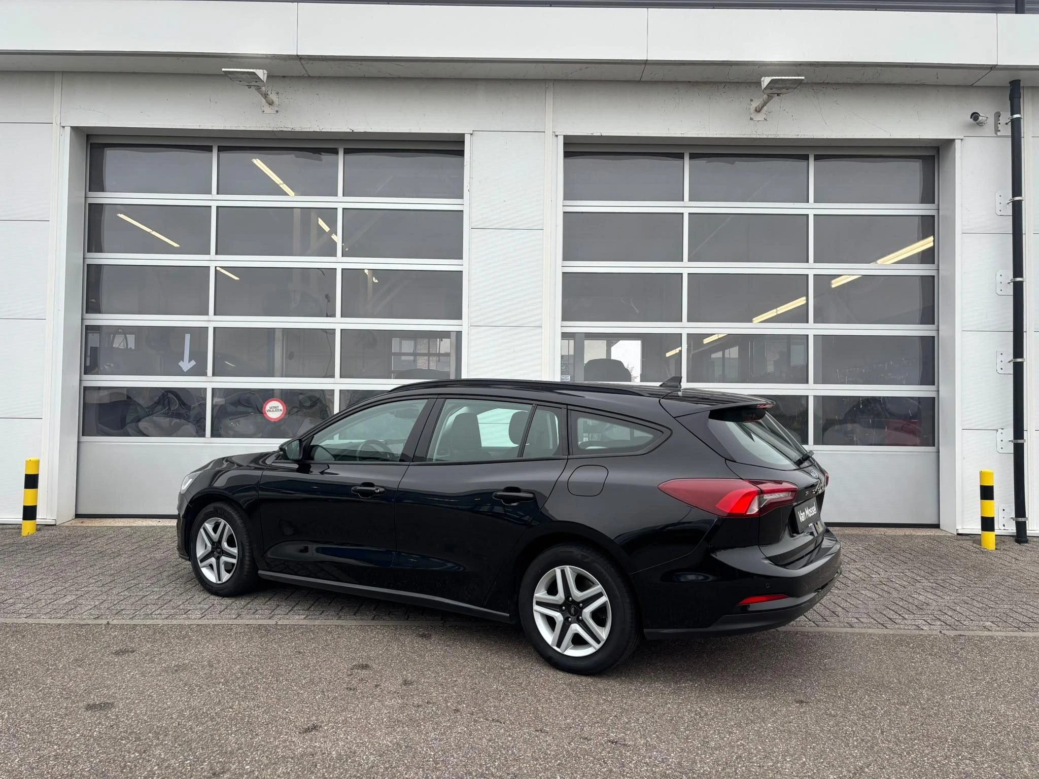 Ford-Focus-image-2