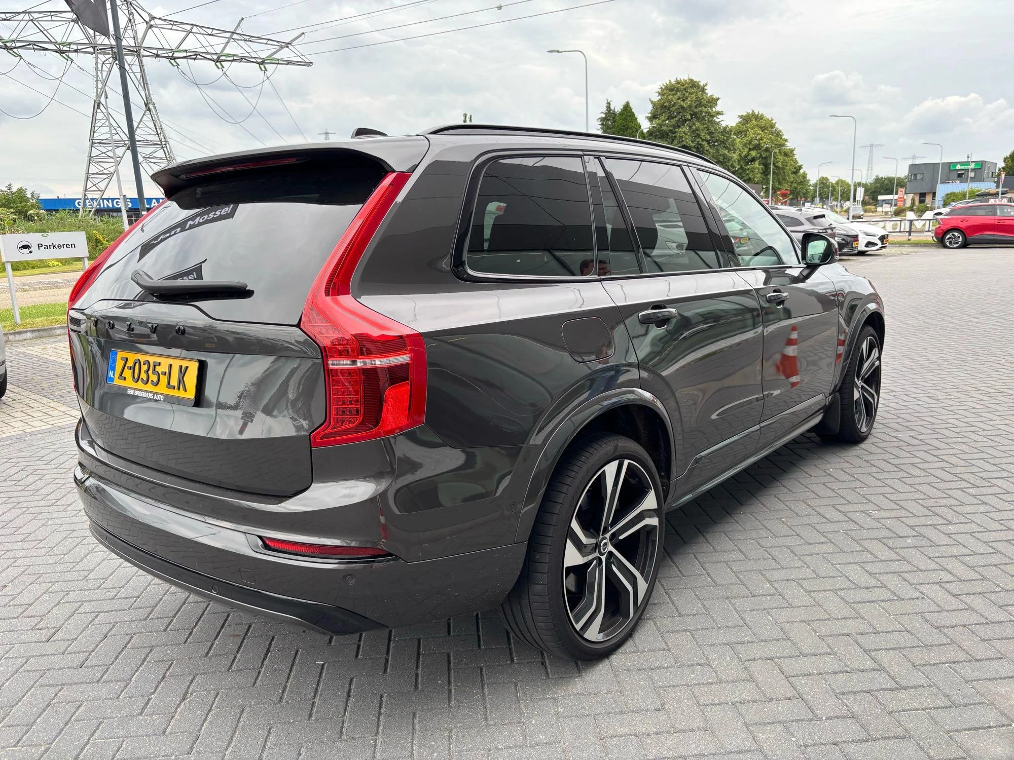 Volvo XC90