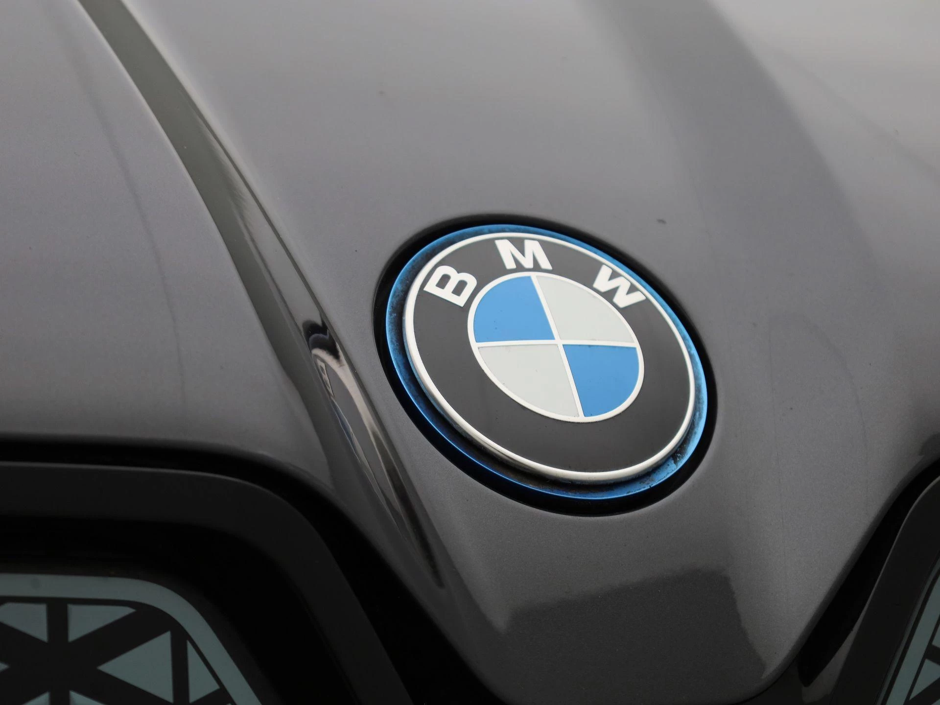 BMW-iX-image-52