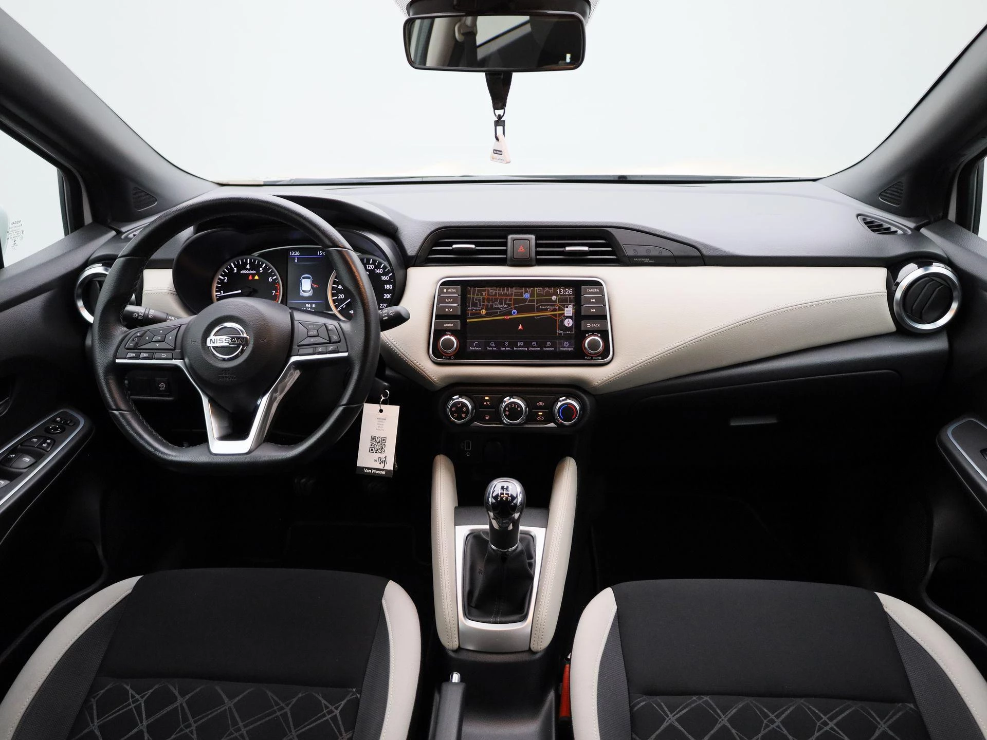 Nissan Micra 1.0 IG-T N-Connecta