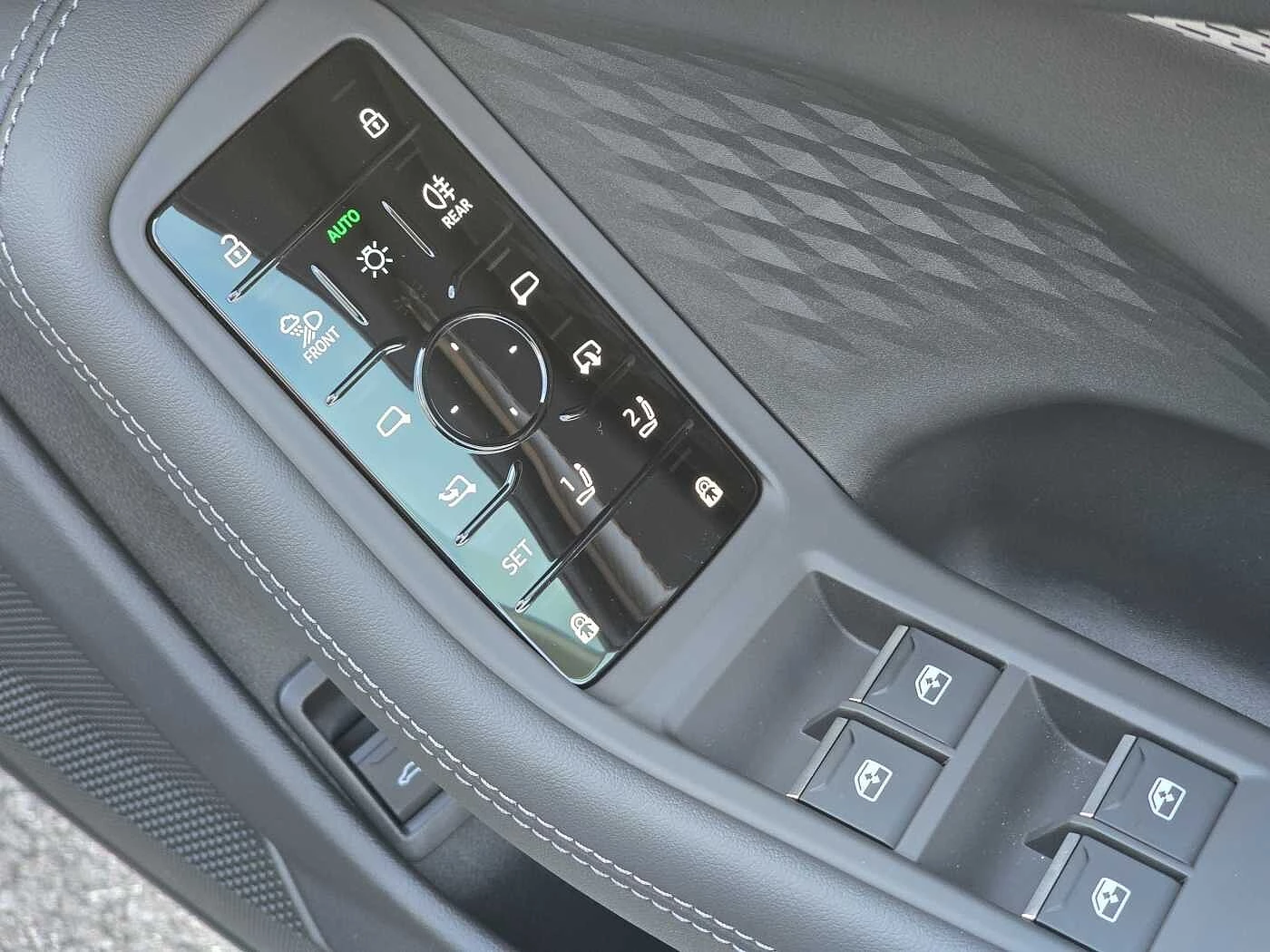 Audi-A6-image-39