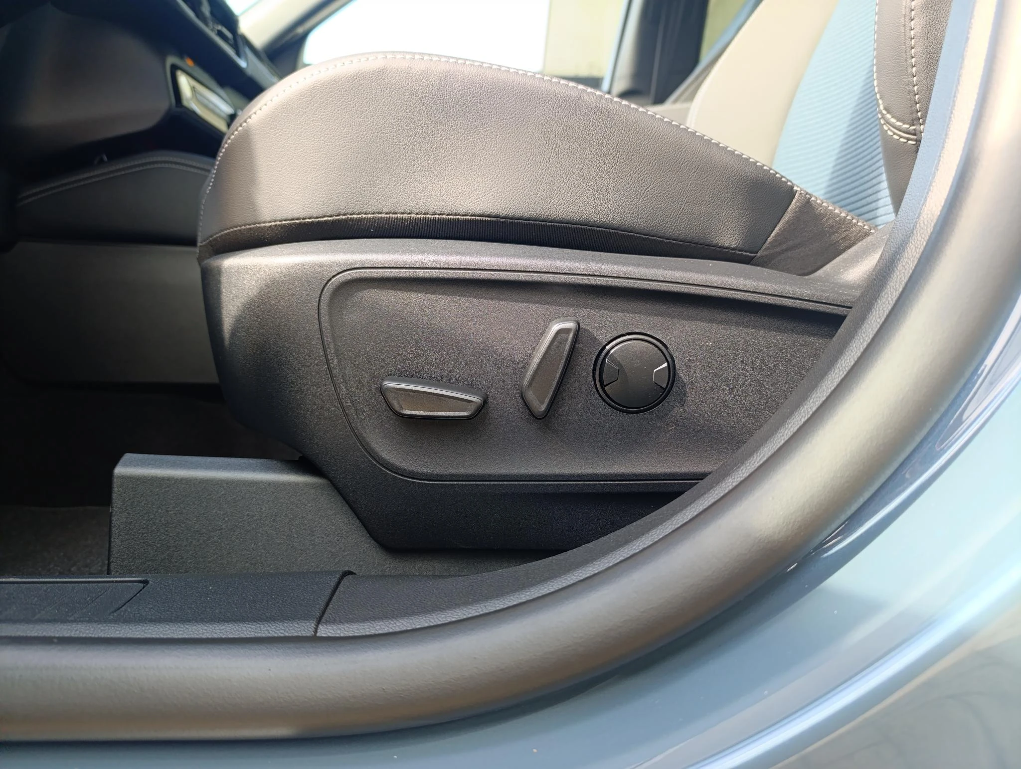Ford-Kuga-image-22