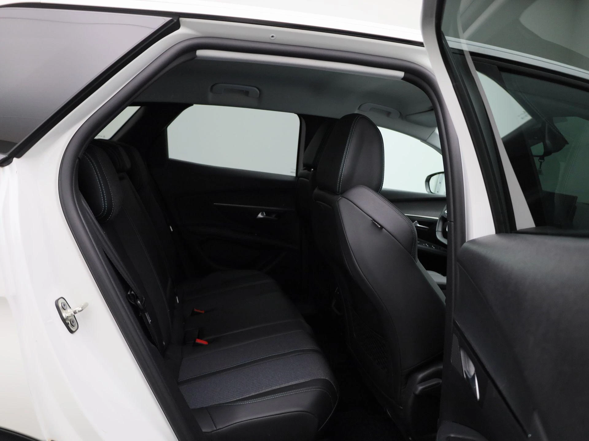 Peugeot 3008 1.2 PureTech 96kW S&S Allure