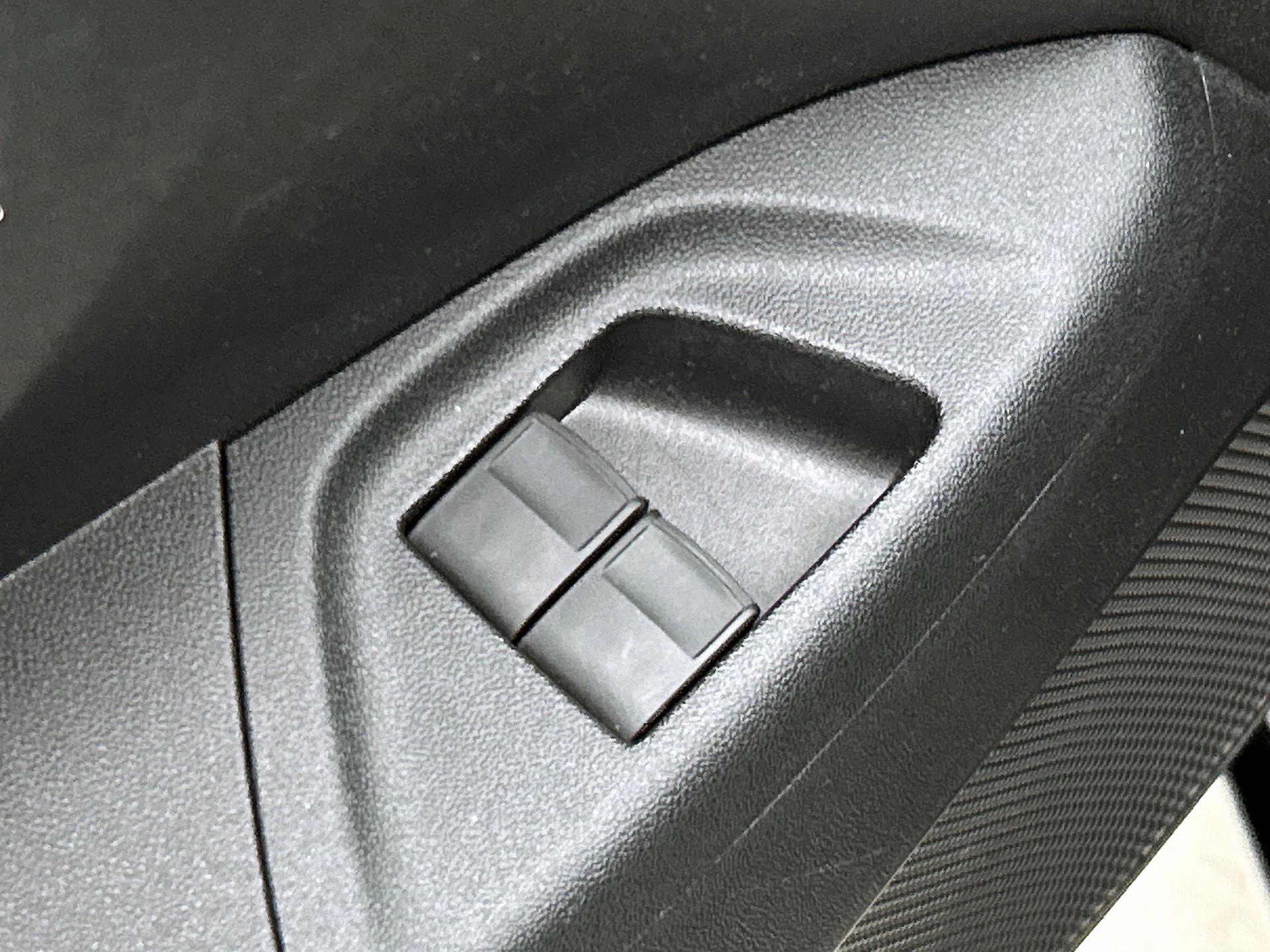 Peugeot-108-image-13