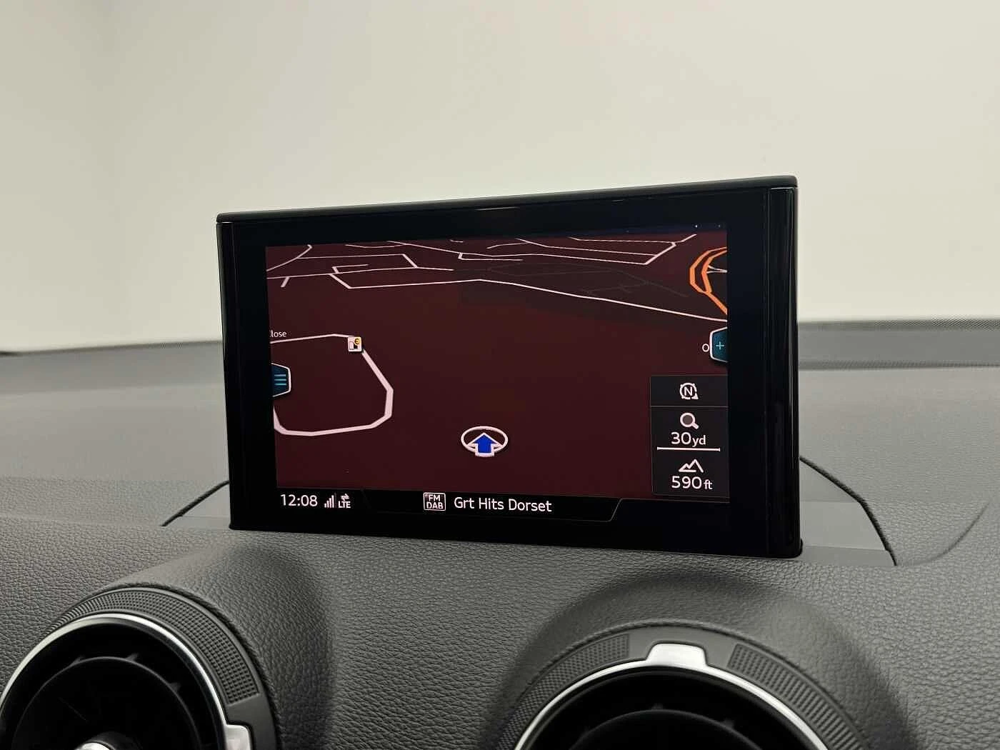 Audi-Q2-image-18