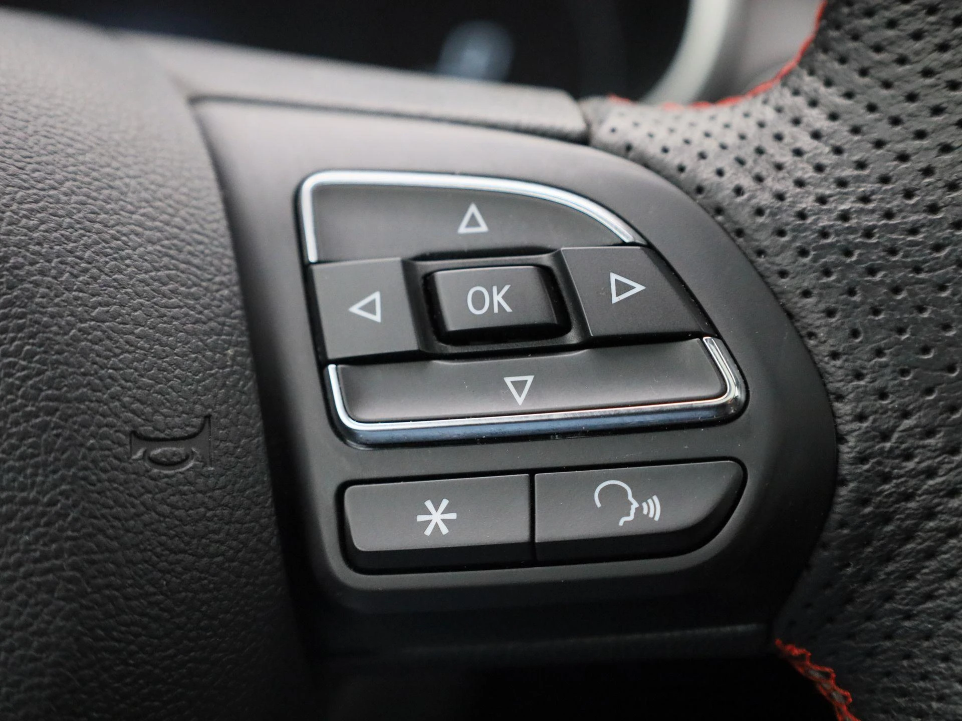 MG-ZS EV-image-27