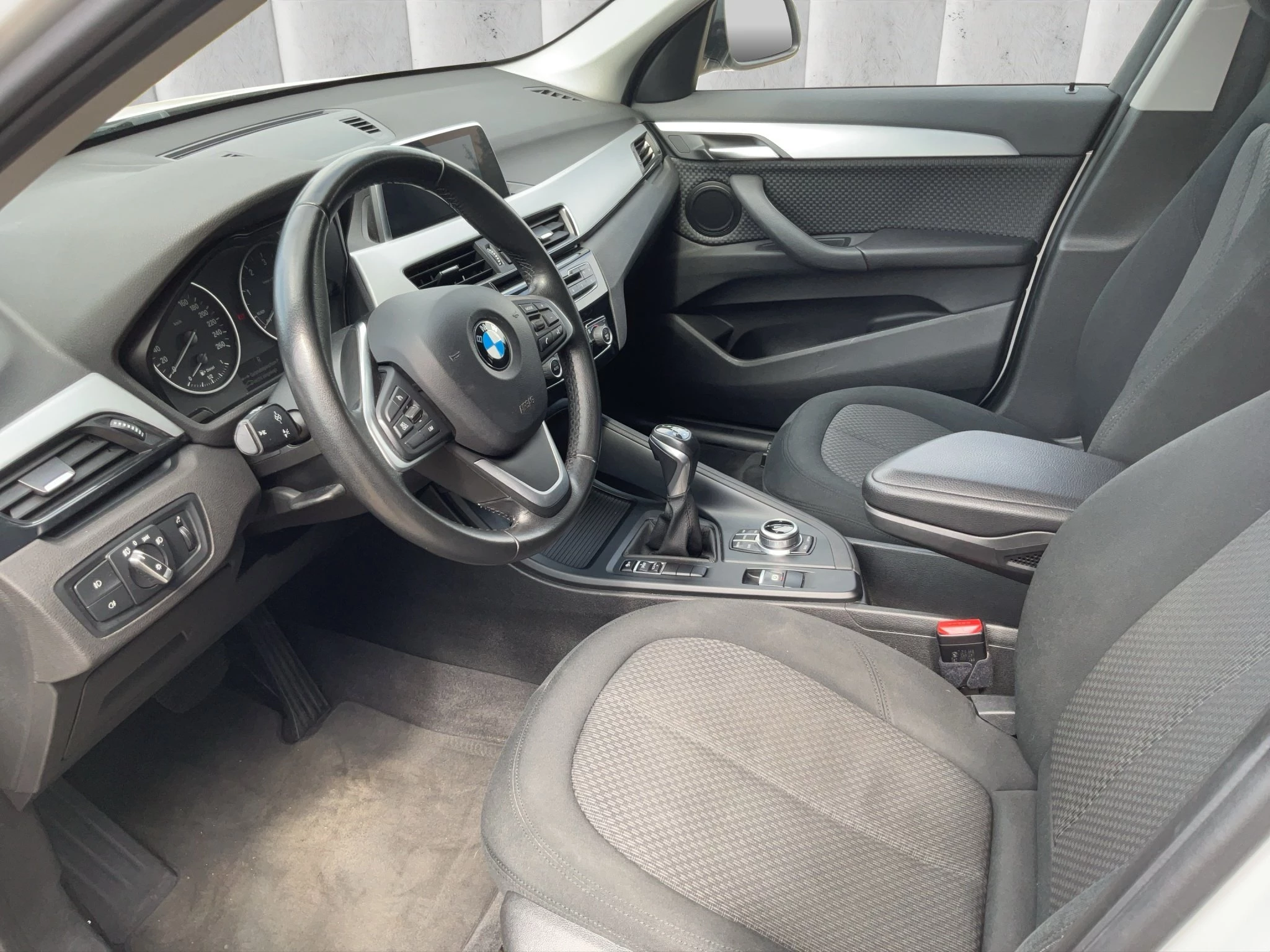 BMW X1 sDrive 18d. LED. Navi.Sitzh.