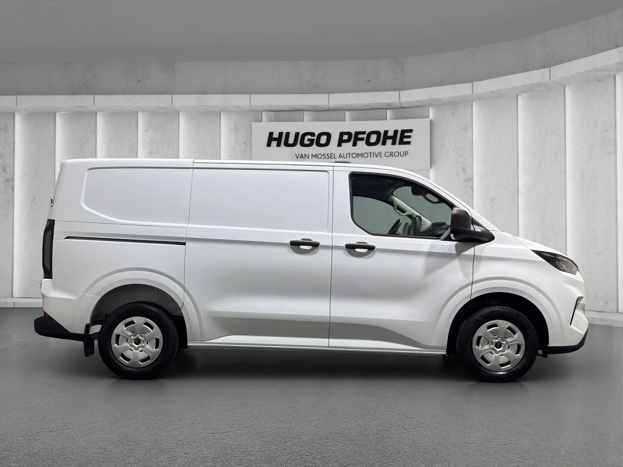 Ford-Transit Custom-image-5