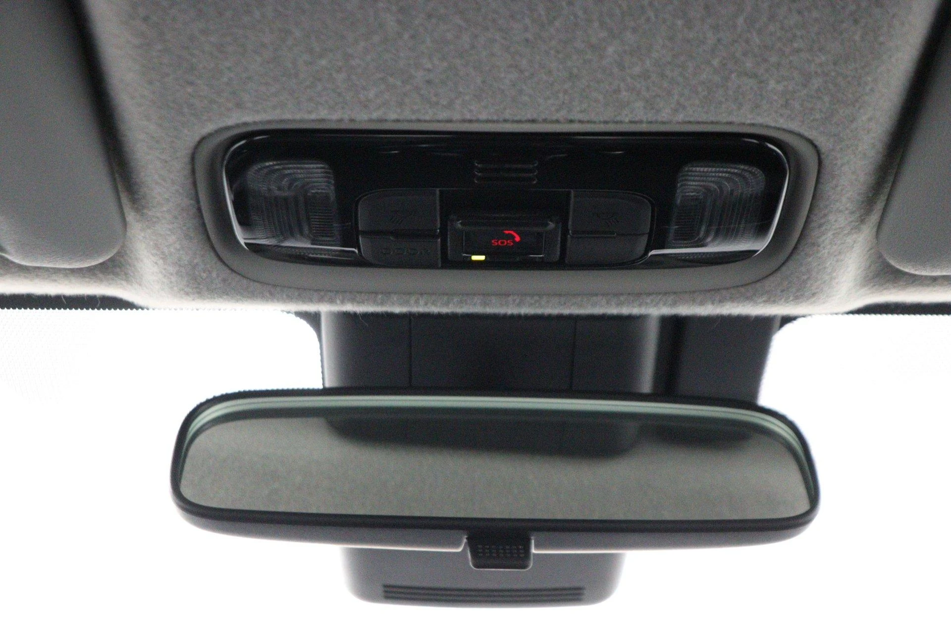 Mazda-2 Hybrid-image-24