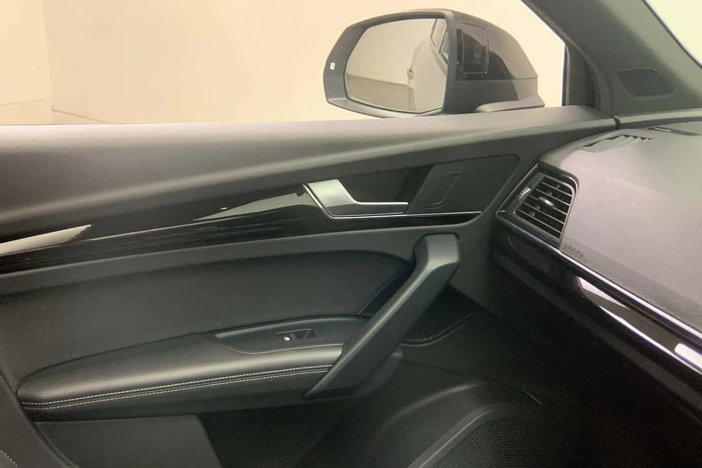 Audi-Q5-image-18