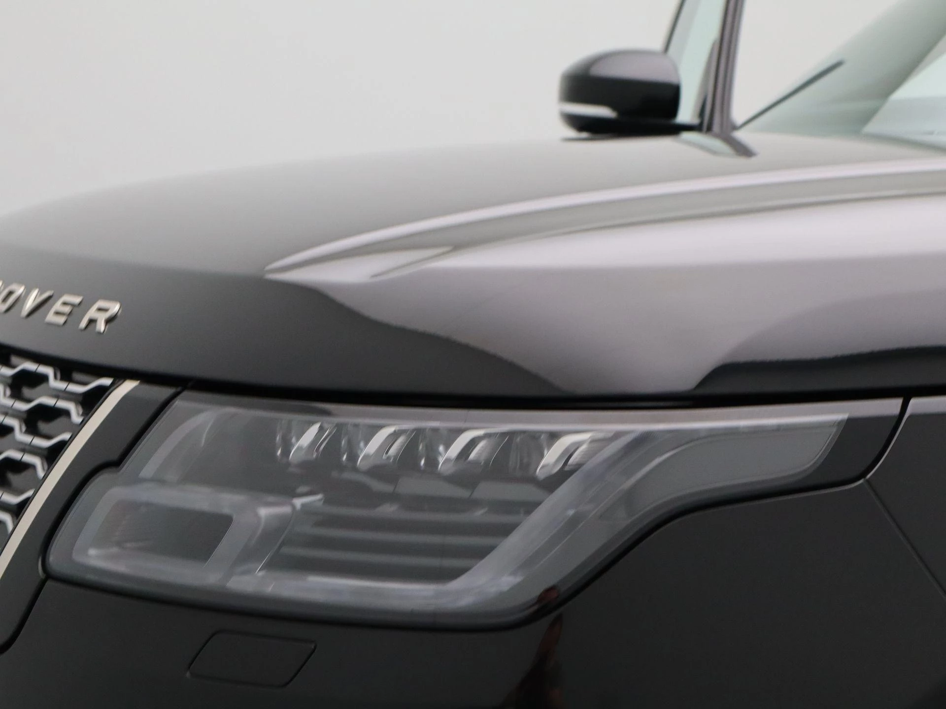 Land Rover Range Rover P400e Fifty