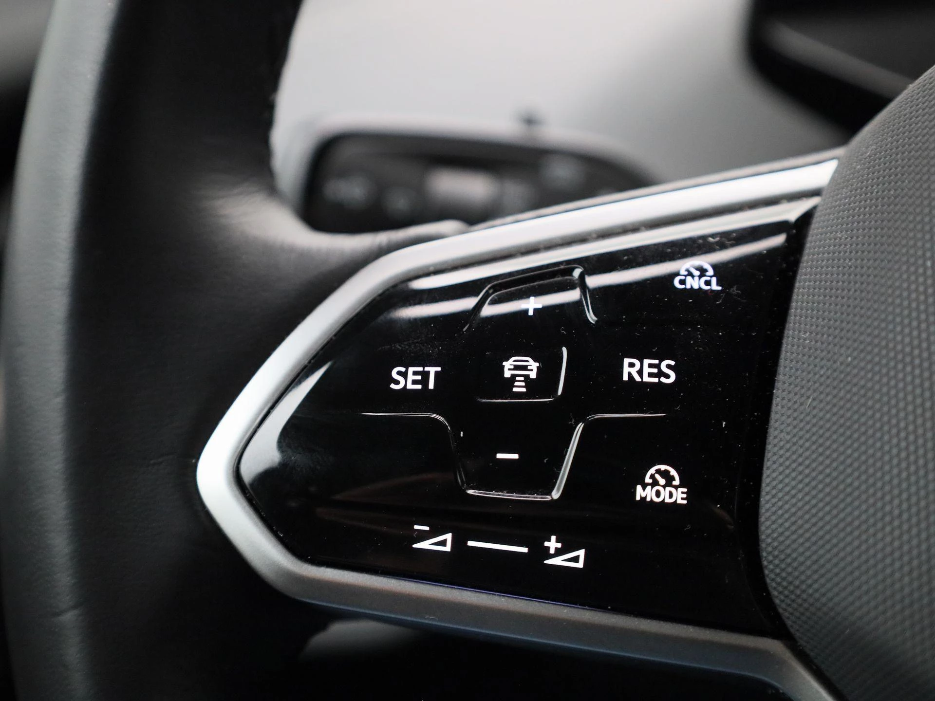 Volkswagen-ID.4-image-16