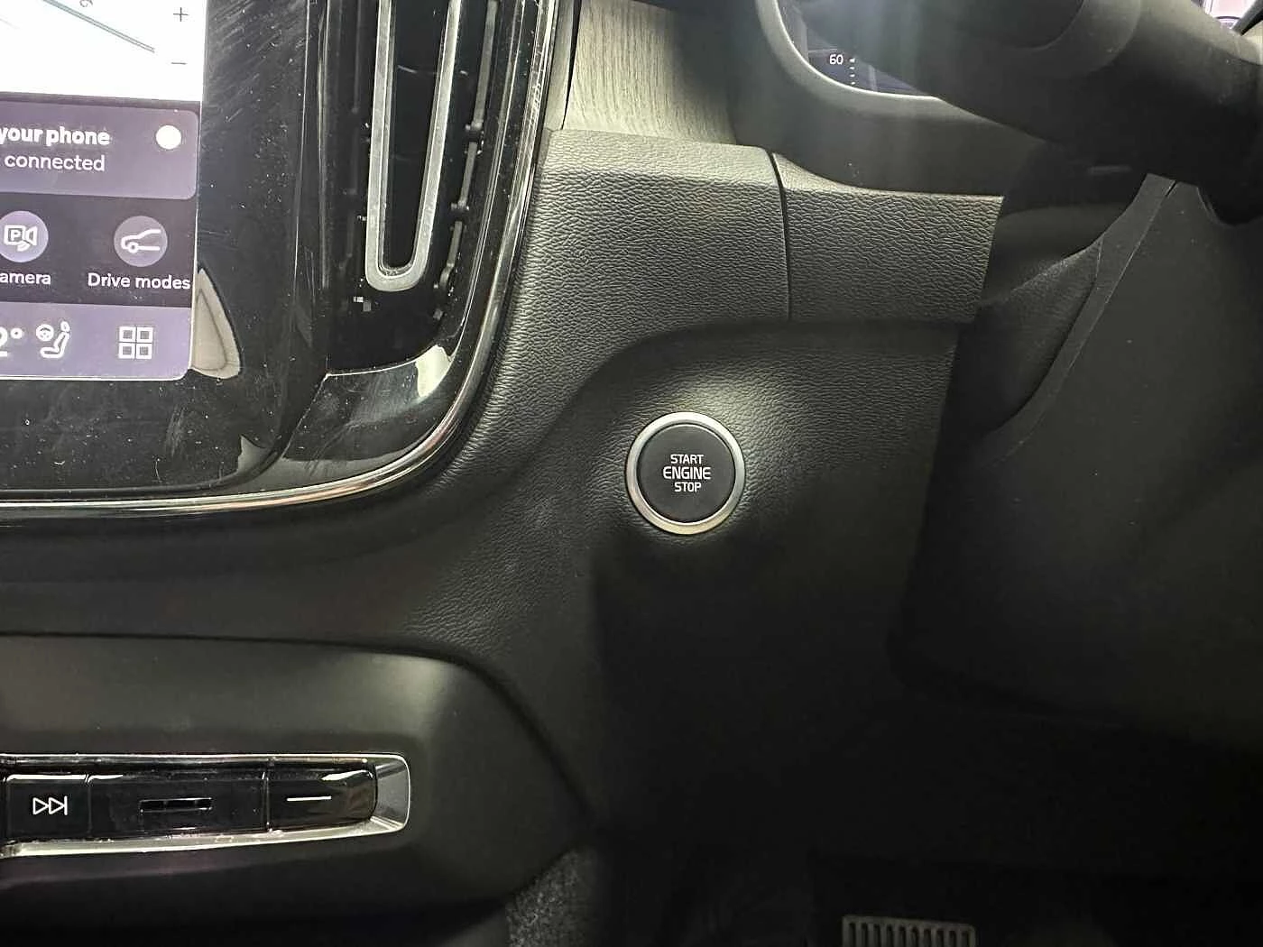 Volvo-XC40-image-10