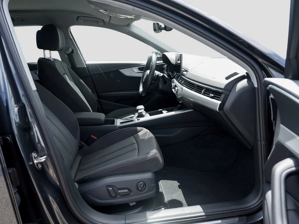 Audi A4 Avant 40 TFSI Navi Matrix ACC AHK Kamera