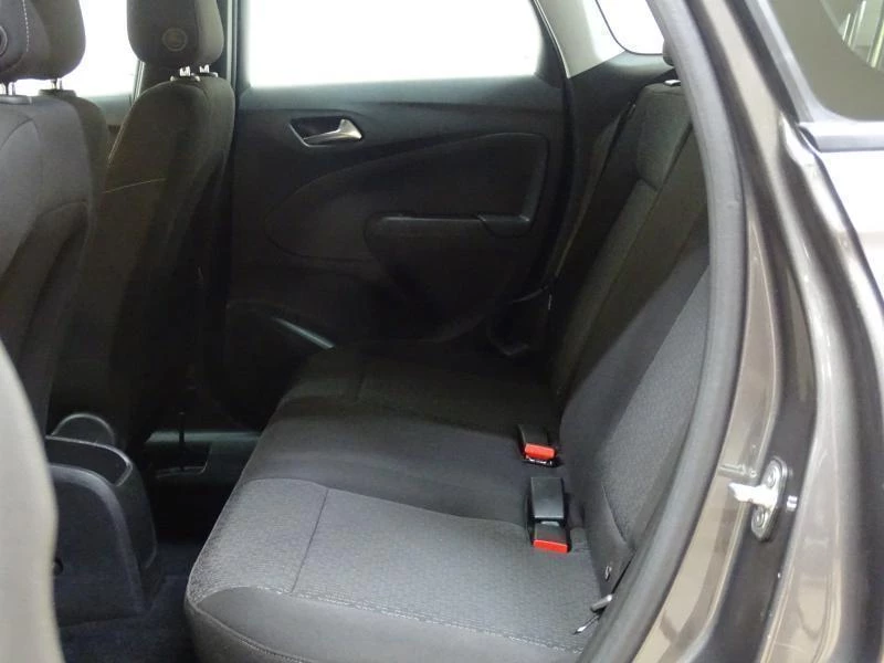 Opel-Crossland X-image-11