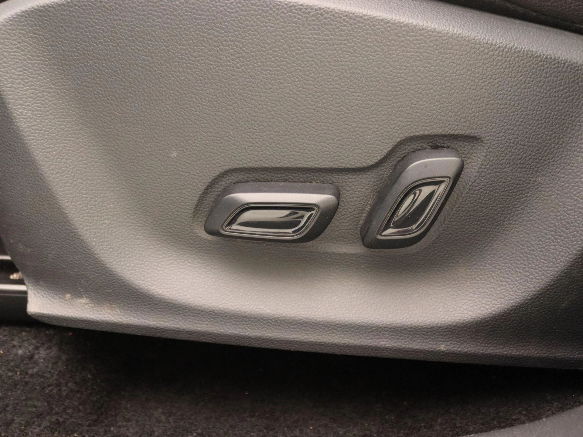 MG ZS EV Luxury 45 kWh