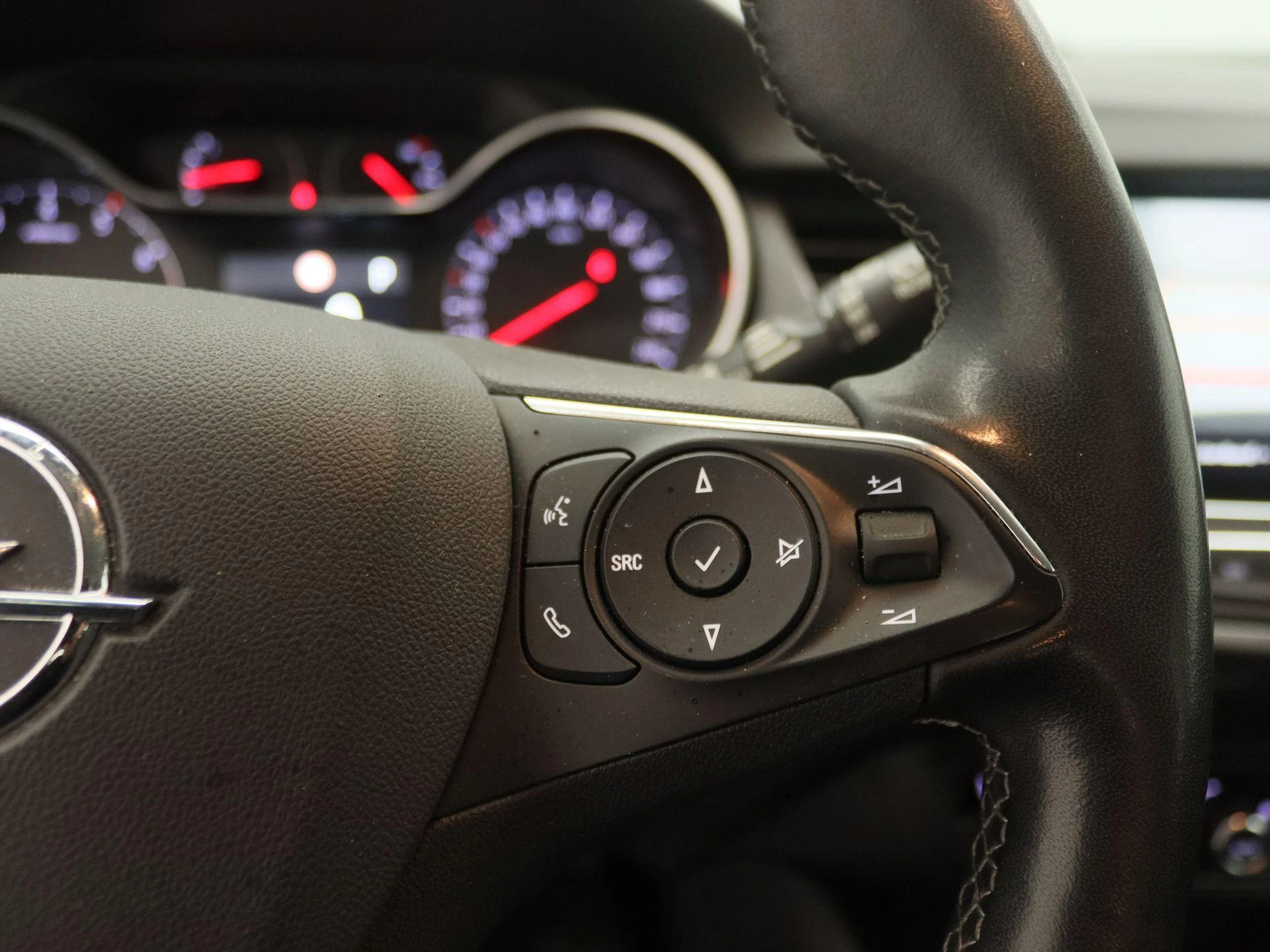 Opel-Crossland-image-17